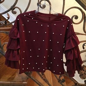 Pearl ruffle sleeve top